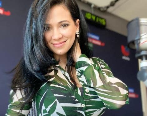 carla medrano age|Carla Medrano Bio, Age, Parents, Husband, Univision And Net。